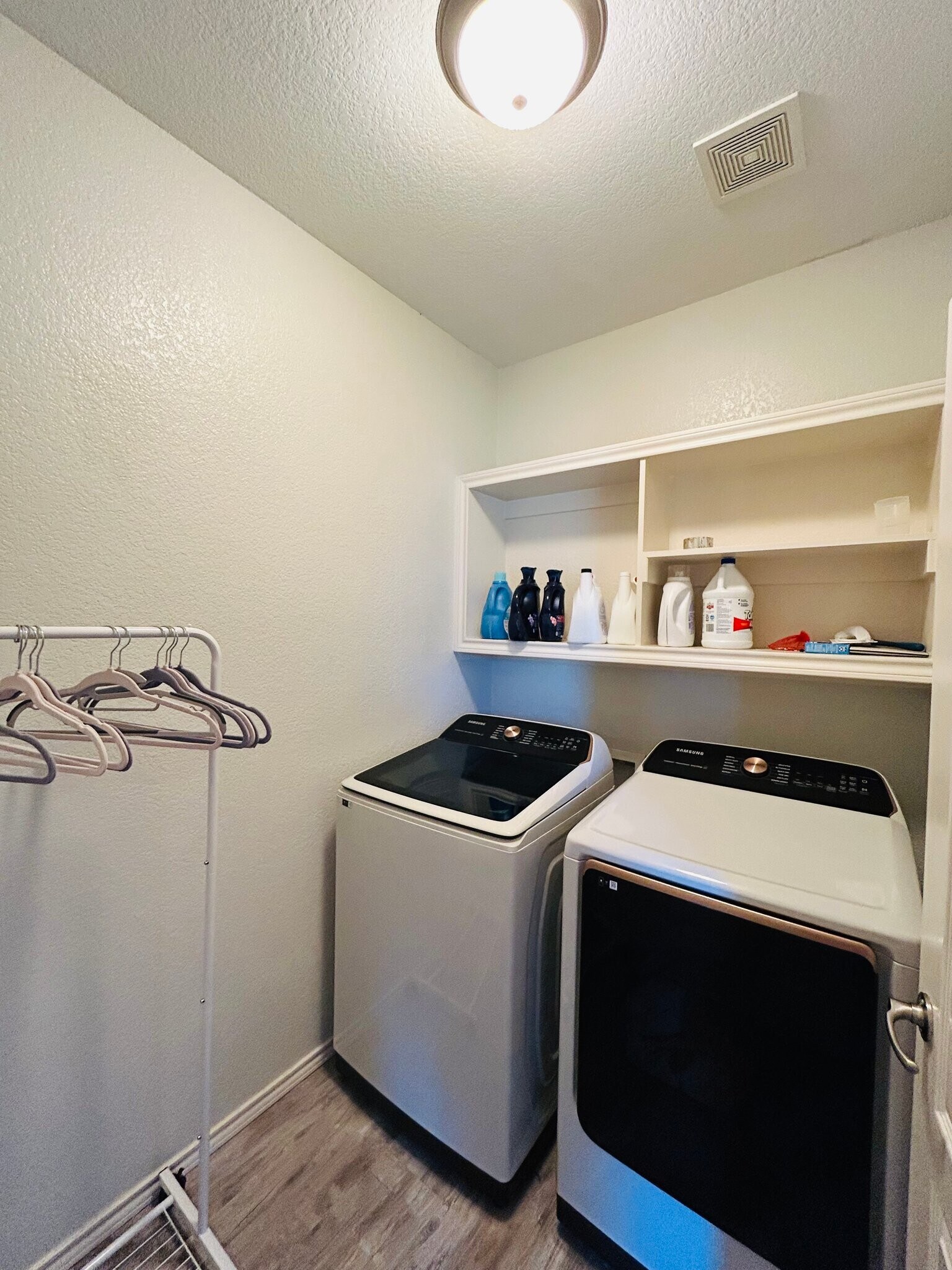 Building Photo - 2835 Becki Dr