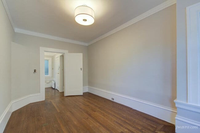 Building Photo - 2989 Jackson St