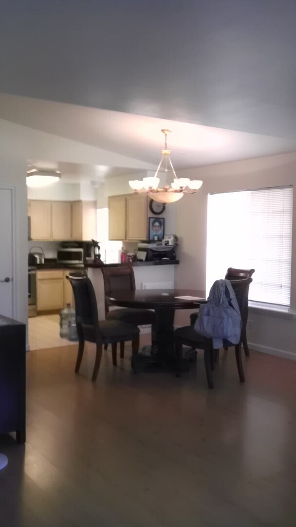Building Photo - Spacious Rancho Bernardo Condo - Dual Primary Suites - Central A/C, In-Unit Washer/Dryer, Patio &...