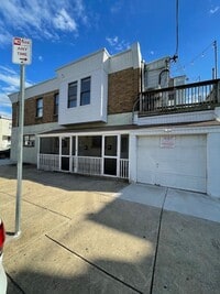 Building Photo - 3000 S 16th St