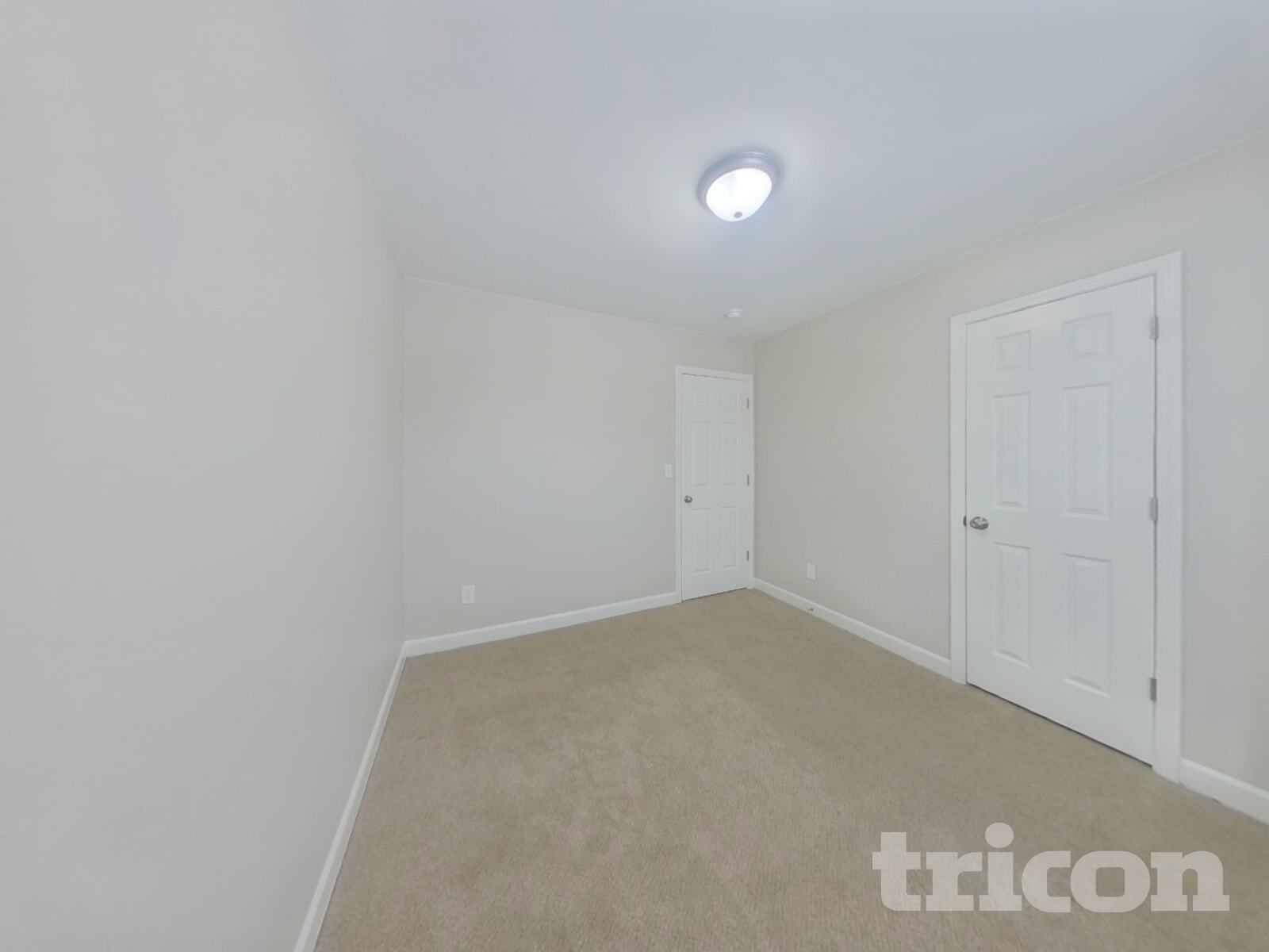 Building Photo - 1711 Southwind Dr