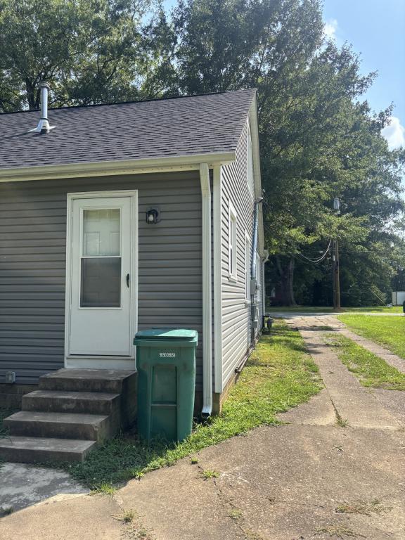 Building Photo - 3080 Ragsdale Dr