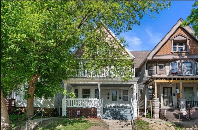 Building Photo - 2169 N 39th St