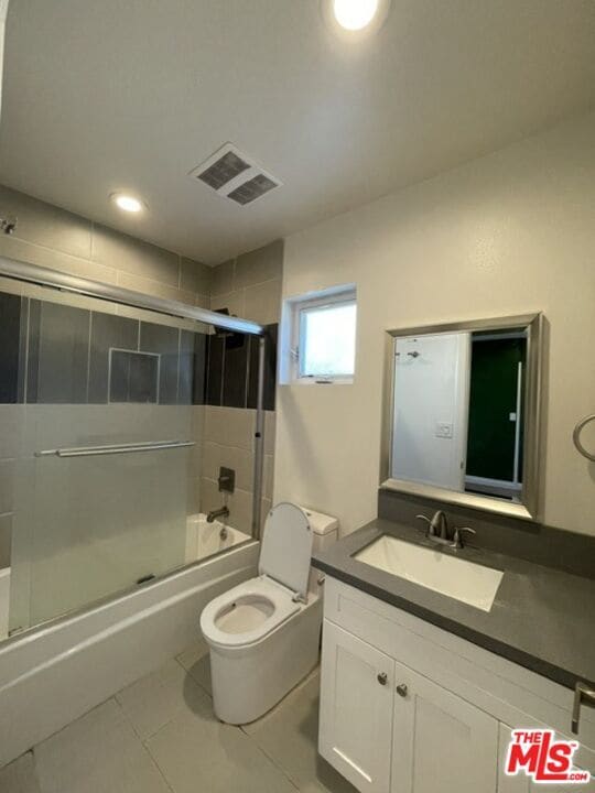 Building Photo - 5733 1/2 Fulcher Ave