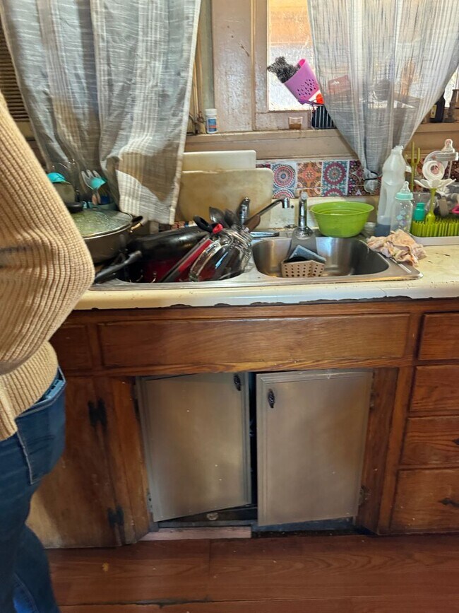 Building Photo - La Habra Duplex