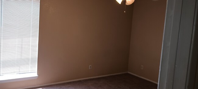 Building Photo - 12615 Brookglade Cir