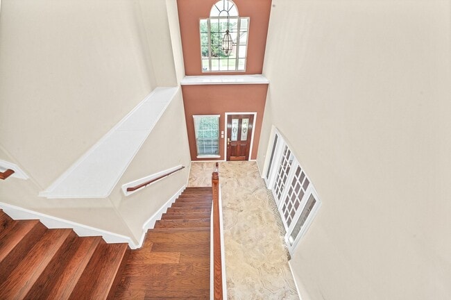 Building Photo - 18123 Memorial Falls Dr