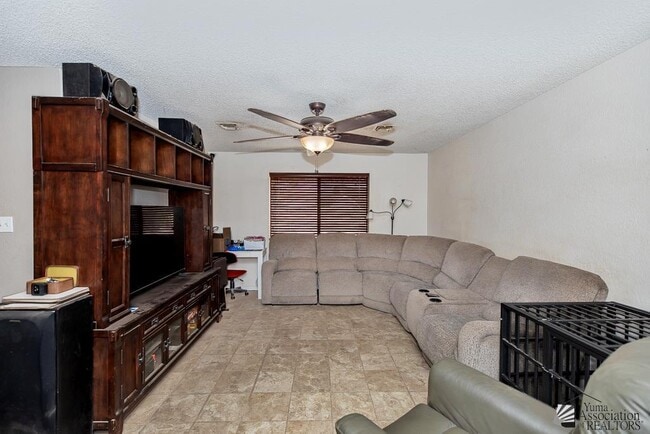 Building Photo - 12408 E Calle Maria