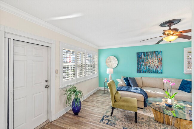 Building Photo - 5505 N Ocean Blvd
