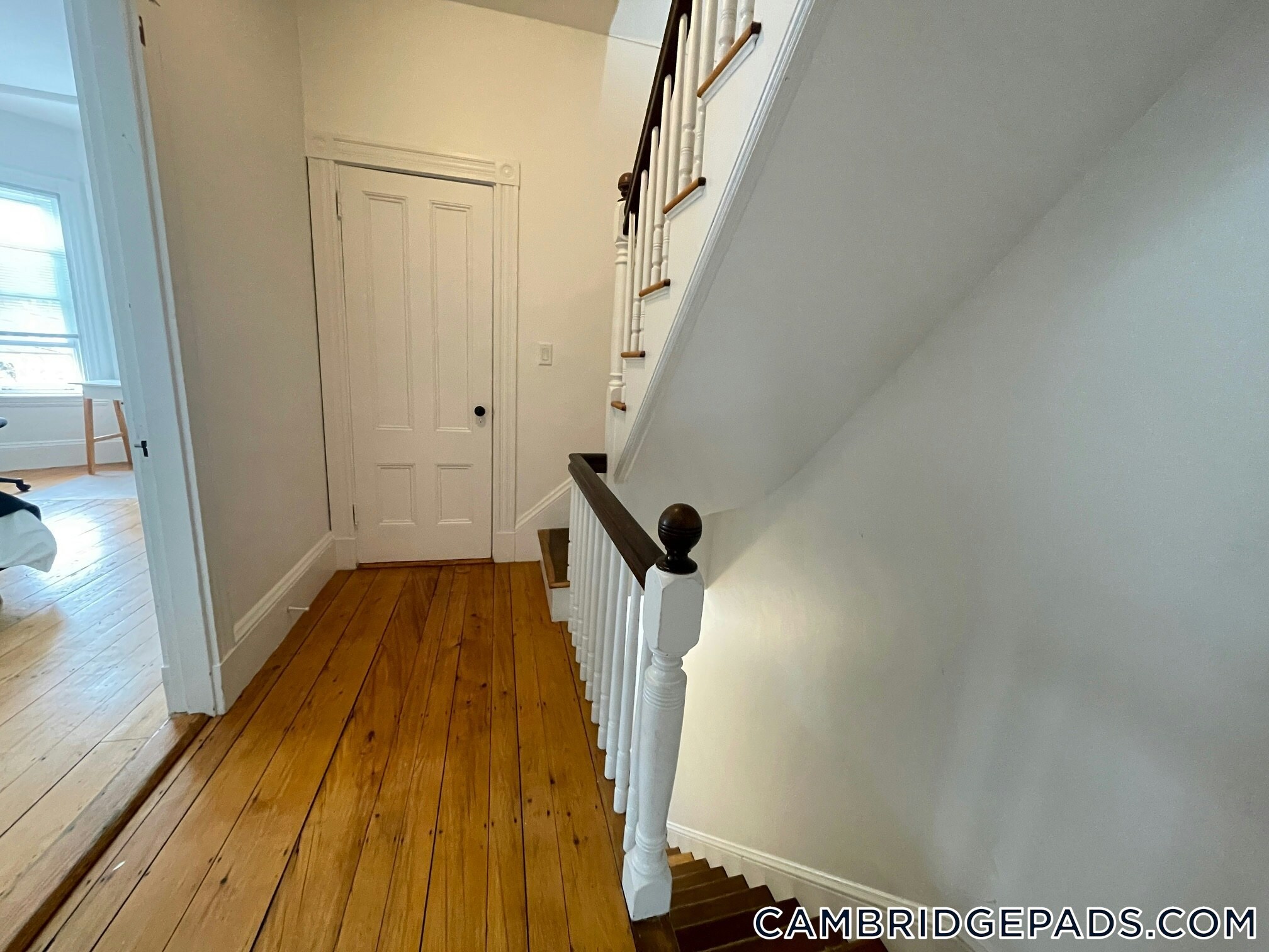 Building Photo - 32 Healey St