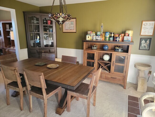 Dining Room - 310 4th St