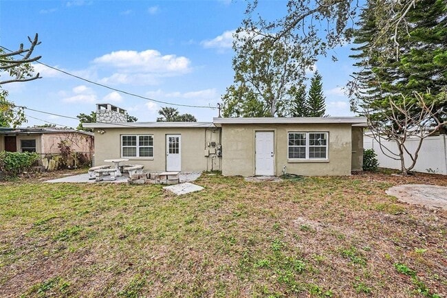 Building Photo - 4727 Eldorado Dr