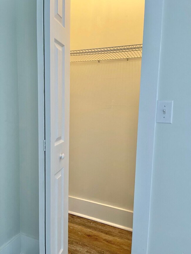 Building Photo - 1 Bedroom 1 Bath Apartment in Umatilla