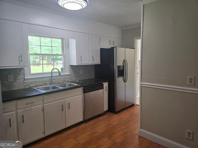 Building Photo - 5734 Lanny Ln