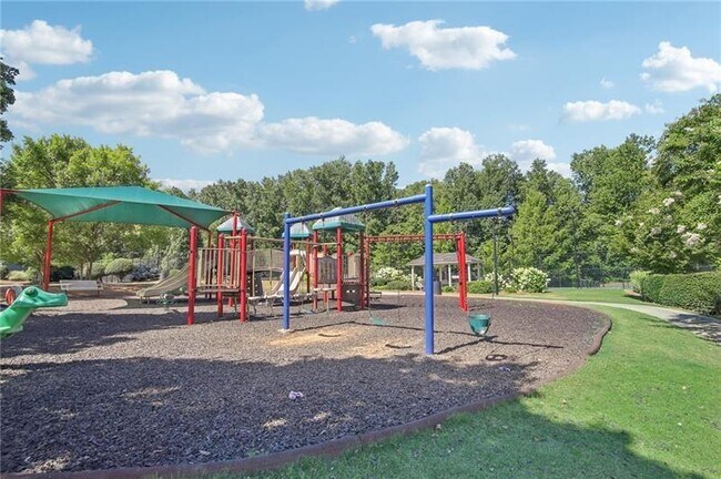 Building Photo - 5770 Rialto Way