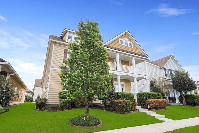 Building Photo - Come Home Smiling to This Beautiful 3-Bed, 3-Bath in Port Wentworth!