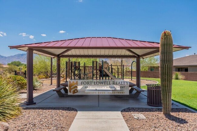 Building Photo - COMING SOON! Modern 4 Bedroom Home in Gate...