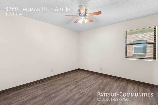 Building Photo - 8760 Thomas St