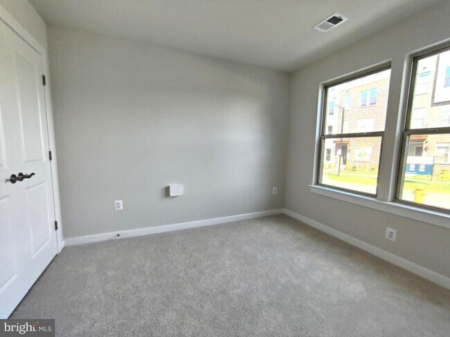Building Photo - 13742 Cobble Lp