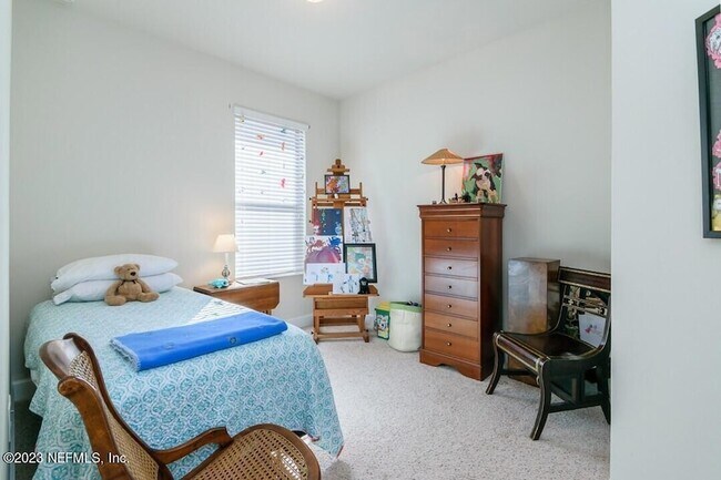 Building Photo - 16 Acorn Grove Ct