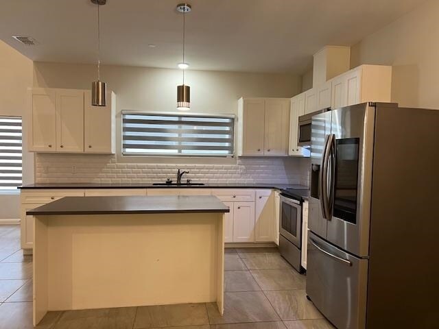 Building Photo - 10902 International Blvd