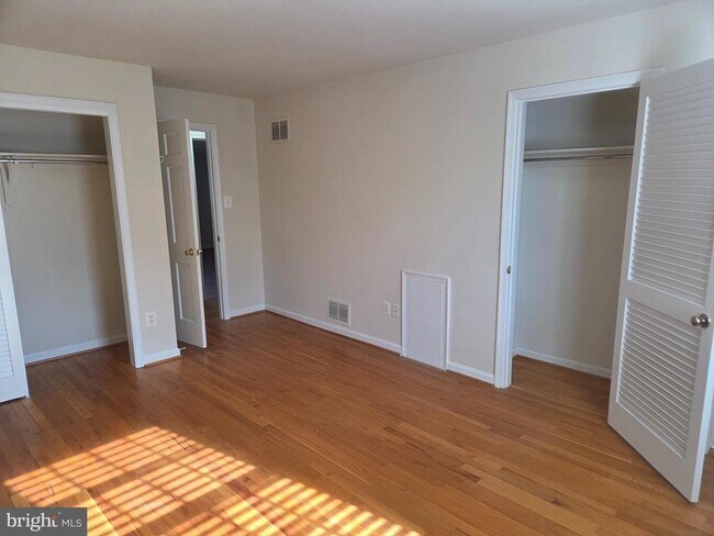 Building Photo - 6750 Towne Lane Rd