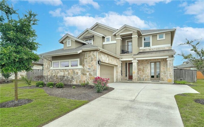 Building Photo - 5310 Scenic Lake Dr