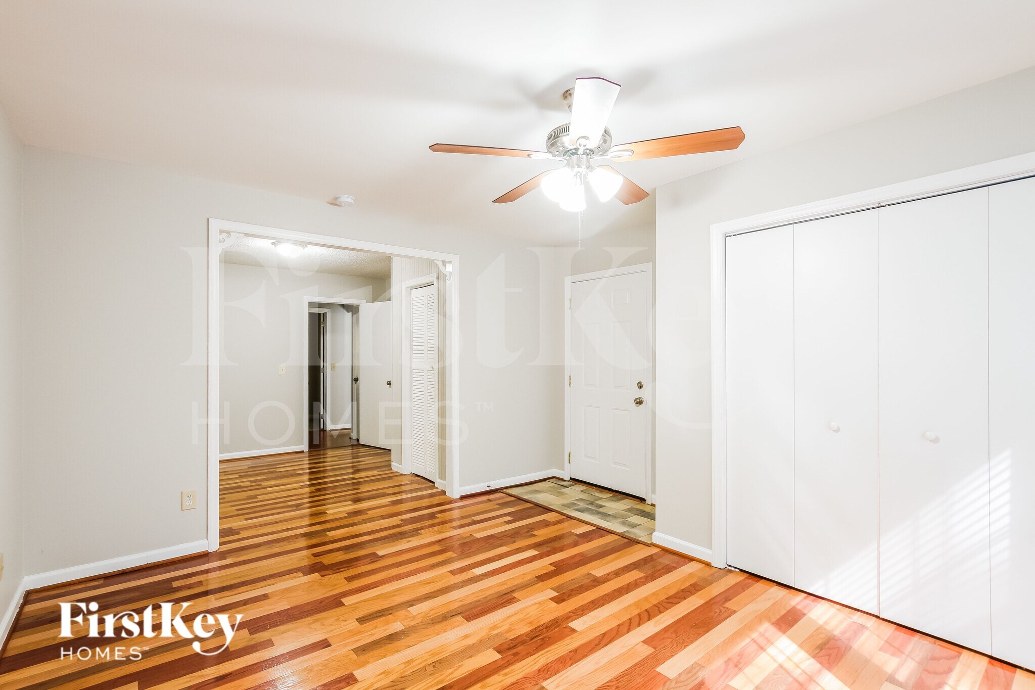 Building Photo - 110 Waderich Ln