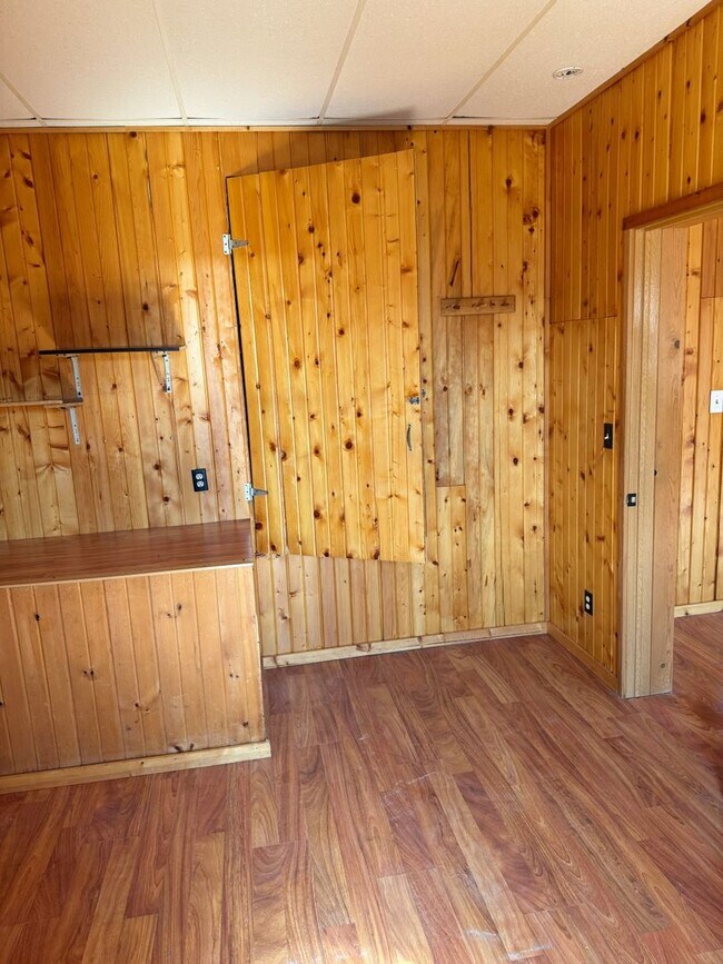 Building Photo - Blair Bar