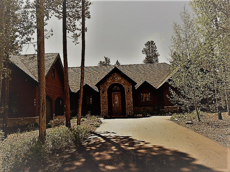 Primary Photo - 464 Silver Cir