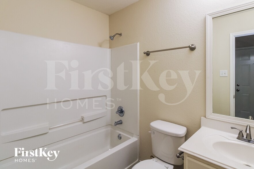 Building Photo - 7871 Ashland Springs Ln