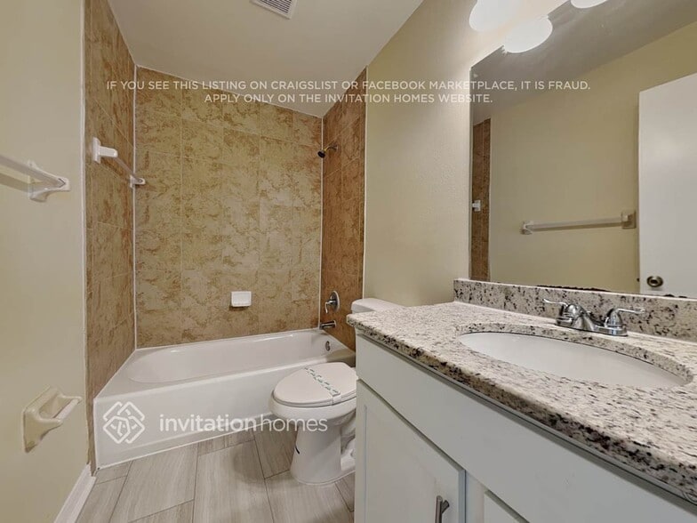 Building Photo - 835 McLean Ct