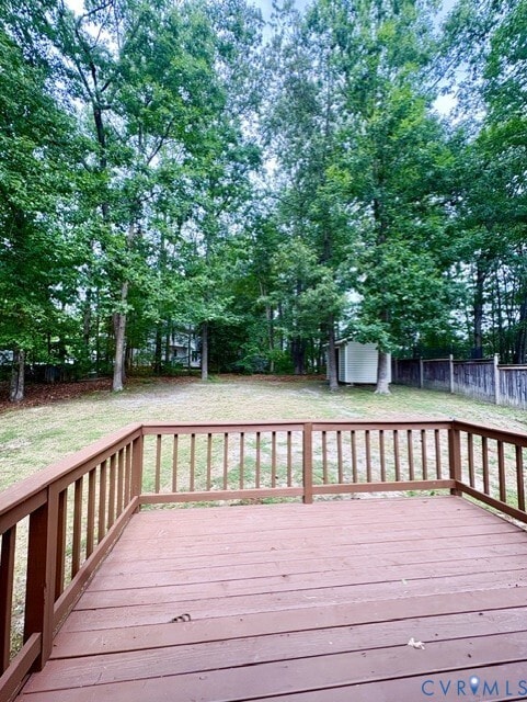Building Photo - 5633 Lake Sharon Dr