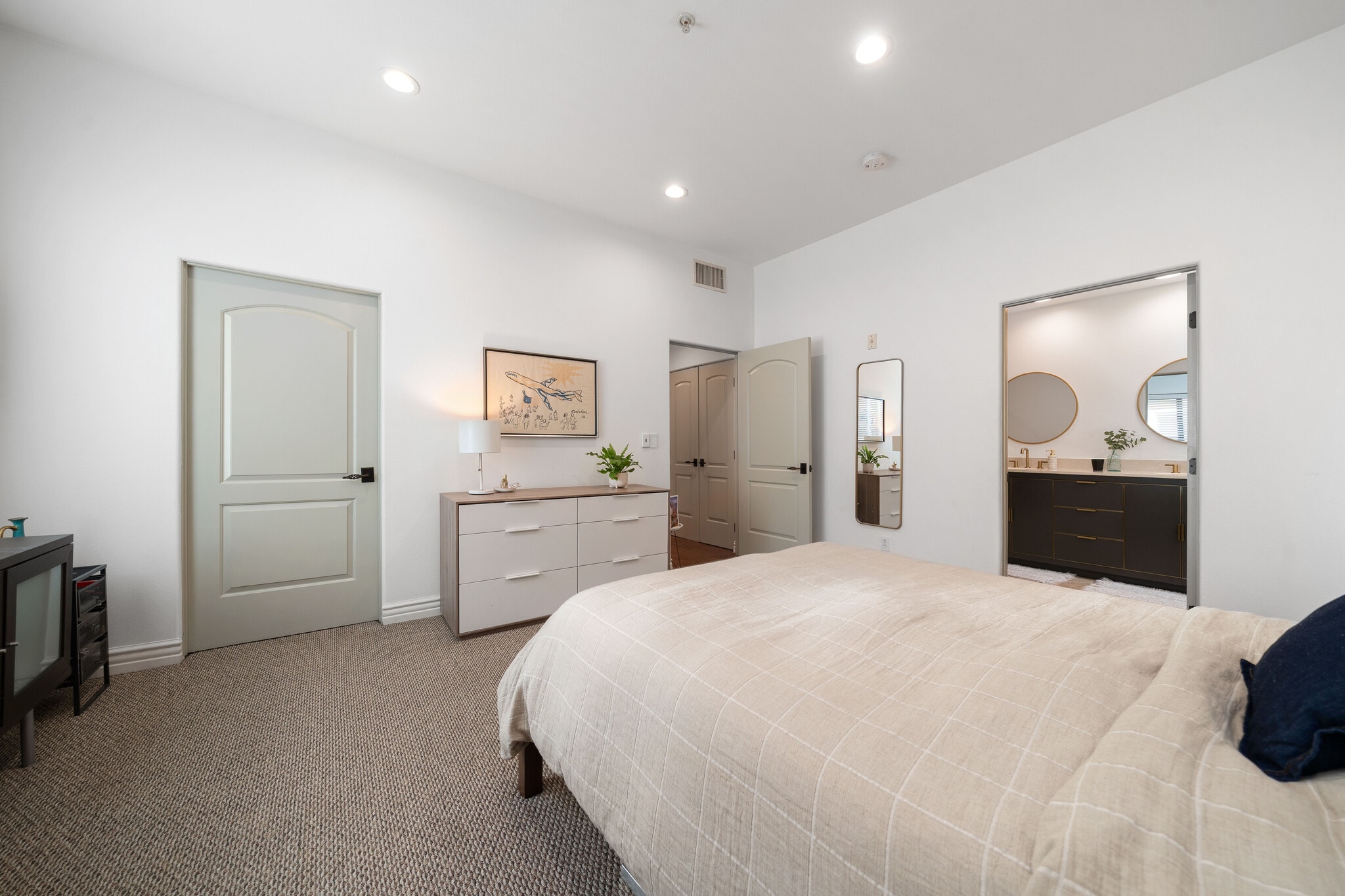 Primary Bedroom - 10913 Whipple St
