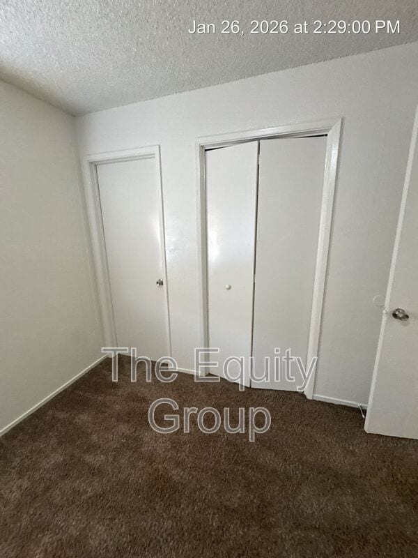 Building Photo - 3523 S County Center Dr