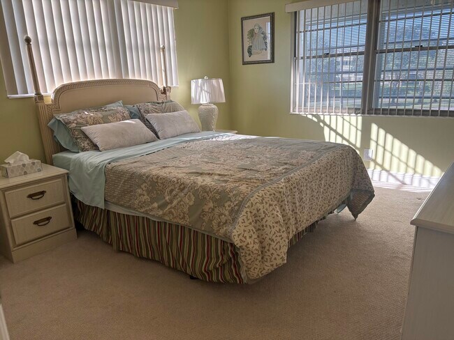 Building Photo - 154 Preston Way