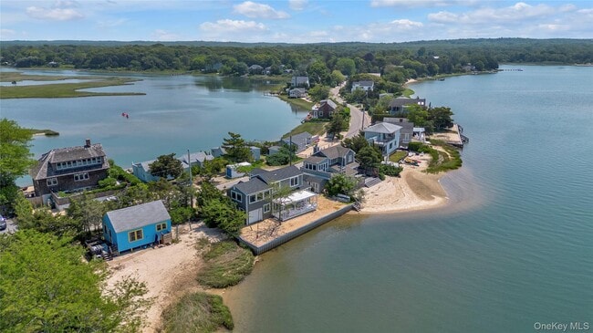 Building Photo - 286 Towd Point Rd