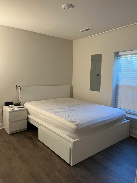 Building Photo - 2008 Patapsco Glen Rd