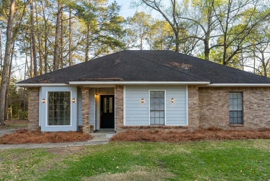 Building Photo - 4012 Amberly Rd