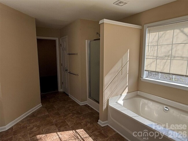 Building Photo - 7501 Lady Bank Dr