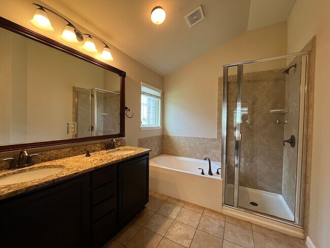 Building Photo - Upgraded Home in Pflugerville's Highland Park