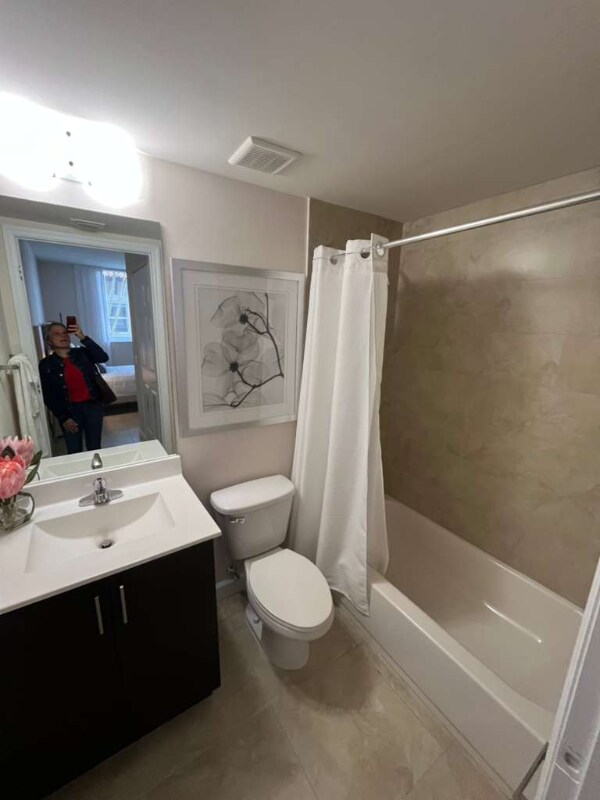 Building Photo - 79 ave 53st Ave