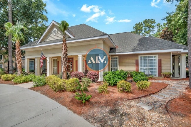 Primary Photo - Live the Lowcountry Lifestyle in Comfort a...