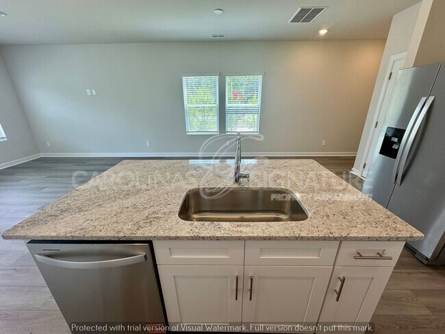 Building Photo - Brand New 3Br/2.5BA Townhouse in Union County
