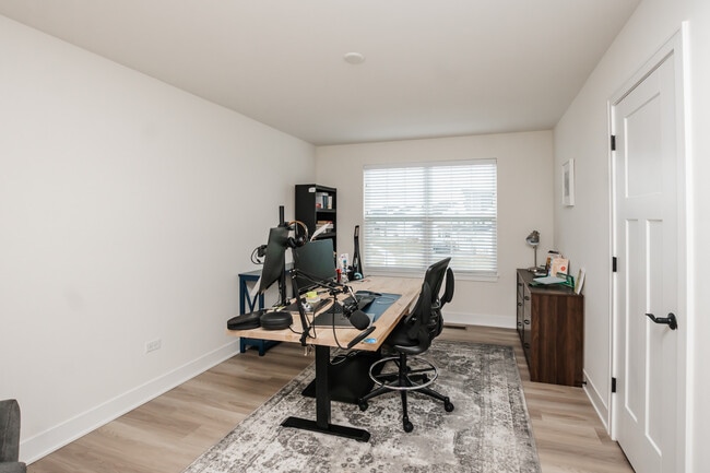 Building Photo - 12513 S Willowgate Ln