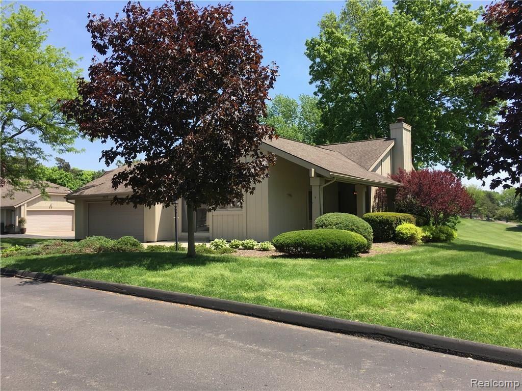 Building Photo - 1829 Golf Ridge Dr
