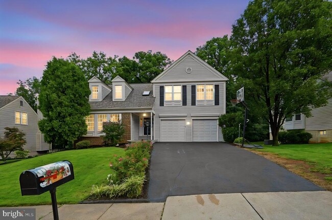 Building Photo - 10212 Winged Elm Cir
