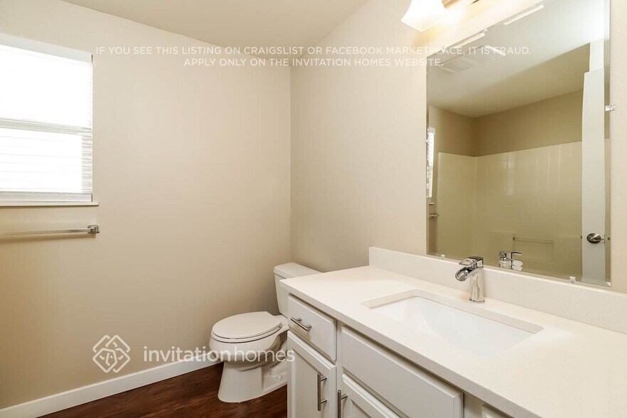 Building Photo - 7621 67th St NE