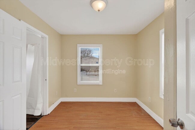 Building Photo - 159 Barto Dr