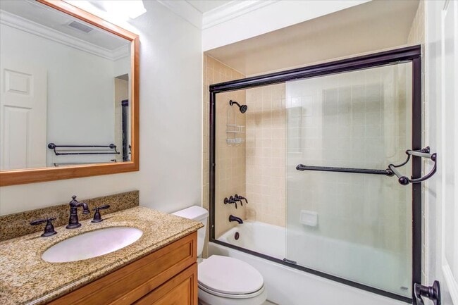 Building Photo - Modern Elegance Meets Calabasas Comfort